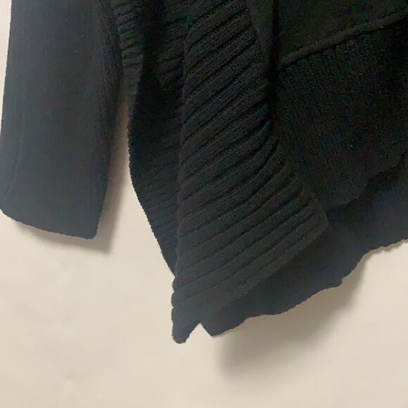 ATHLETA BLACK CREW NECK HEAVY‎ SWEATER SIZE S - Picture 4 of 10